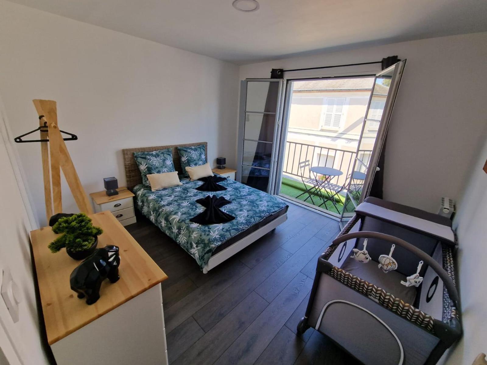 Appartement Hyper Centre Cosy Avec Balcon Châteaudun Dış mekan fotoğraf